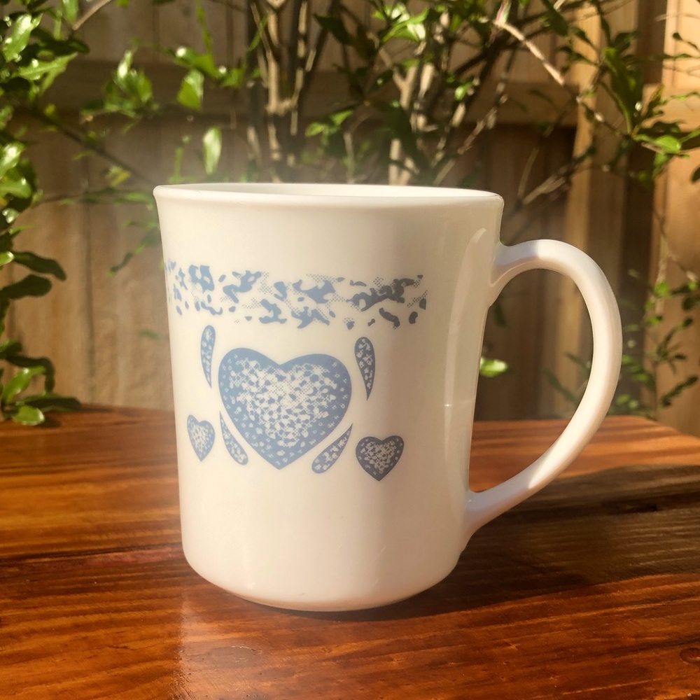 Corning White Coffe Cup with Blue Hearts